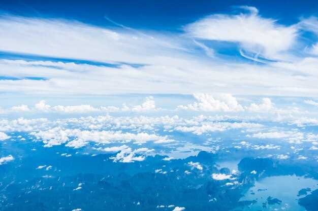 Quelle est la relation entre altitude et signification des avions ?