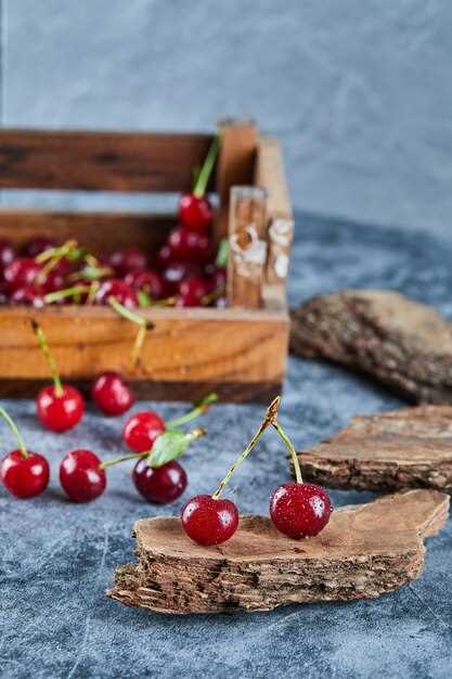 Ramasser des cerises en rêve : signe de prospérité et de chance