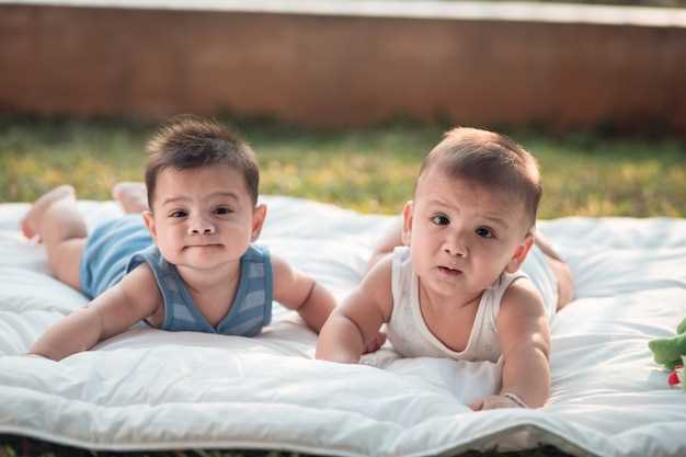 Influence des jumeaux garçons nouveau-nés sur la personnalité