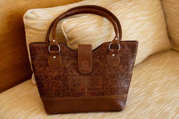 Tableau de la signification des rêves de sacs à main marron