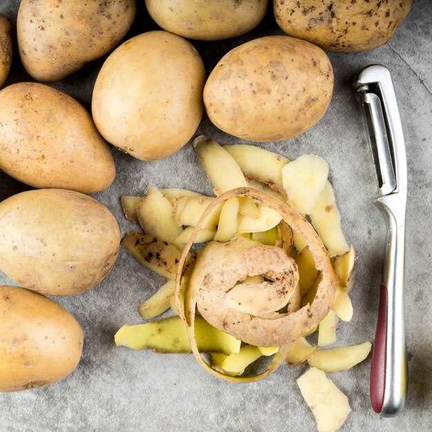 Les différentes interprétations culturelles de l'épluchage des pommes de terre bouillies à l'aide d'un couteau en rêve
